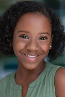 Camryn Jones como: Tiffany Quilkin