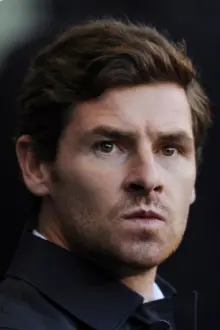 André Villas-Boas como: Ele mesmo