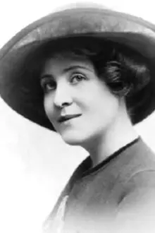 Irene Fenwick como: Hetty Brice