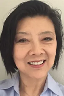 Ann Hu como: Abe’s Mom