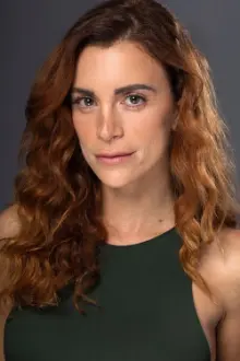 Erica Rodrigues como: Paula Seabra