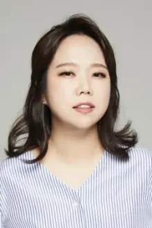 Hong Hyun-hee como: Self - Panel