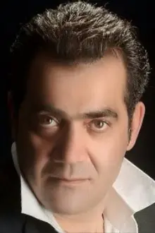 Babak Noori como: NA