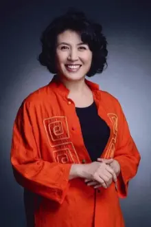 Zhang Ying como: Zhang Sanjin's mother