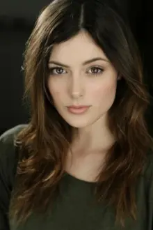 Sadie Newman como: Phoebe