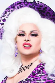 Jaymes Mansfield como: 