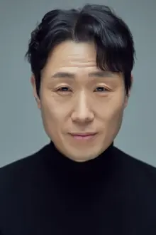 Shin Mun-sung como: Kwak Jeong-do