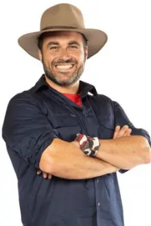 Miguel Maestre como: 