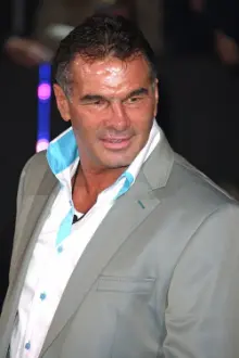 Paddy Doherty como: Ele mesmo