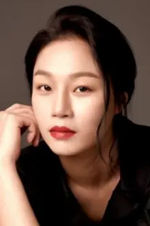 Jang Jin-hee como: Seong Ri-ah