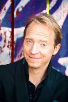 Håkan Berg como: Larry