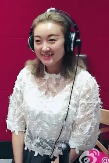 Zhang Biyu como: Liang Shuang (voice)