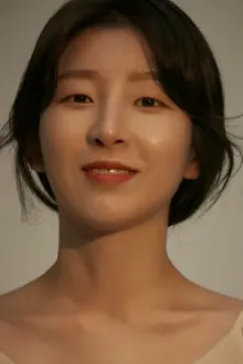 Han Hye-ji como: Ga-yeong