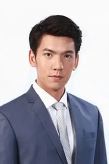 First Ekkaphong Jongkesakorn como: Chang Yi Chen