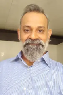 Mahesh Pillai como: Ganapathy