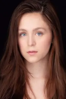 Abigail Donaghy como: Teen Claudia