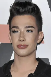 James Charles como: Self - Host