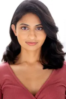 Rachel Kamath como: Jamila