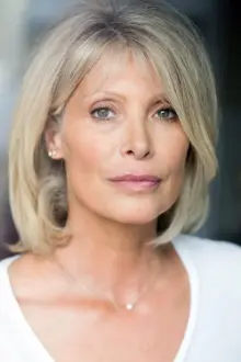 Carole Fantoni como: Hélène