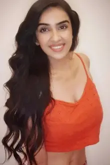 Shirin Sewani como: Rapchik Rani