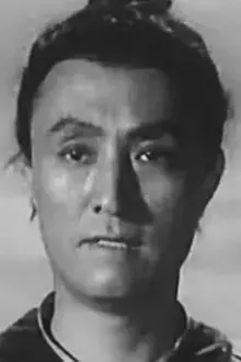 Hong Ji como: 老张