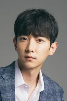 Lee Jung-hyuk como: Soo-hyeok