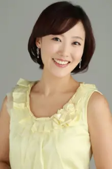 Kim Bo-yeong como: Mi-ri's (voice)