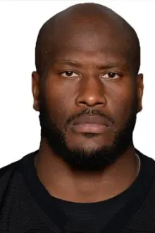 James Harrison Jr. como: Ele mesmo