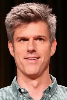 David Rees como: Self - Host