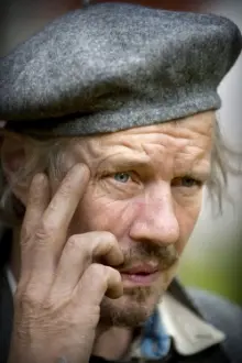 Raimo Karppinen como: Old Heikki