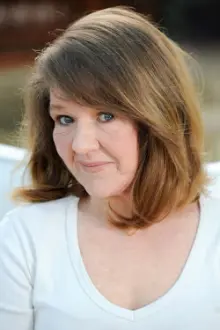 Susie Kelly como: Older Woman