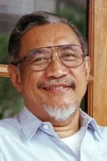 Umar Kayam como: President Soekarno