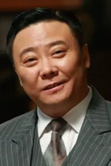 Ren Zhengbin como: 叶青林