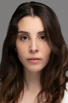 Dila Yağcı como: Beren