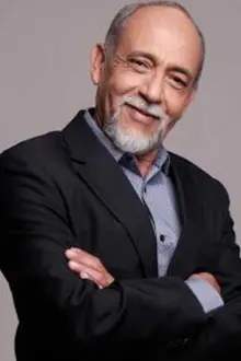 Almir Guilhermino como: Hemir Zafatti