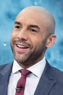 Alex Beresford como: GMB Weather Presenter