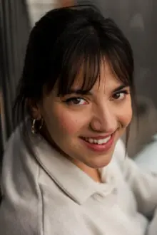 Natalia Barrientos como: Berta