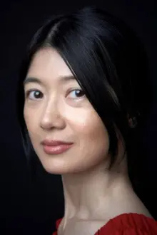 Jennifer Lim como: Ding Ling