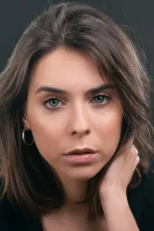 Rita Lagarto como: Isabel (Jovem)