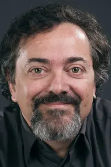 Rui Oliveira como: Carlos