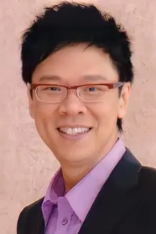 Stephen Chan como: Voice Over