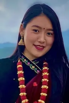 Laxmi Gurung como: 