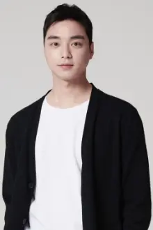 Kim Mo-beom como: Taku