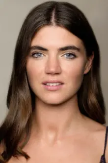 Bianca Bardoe como: Brooke Shields