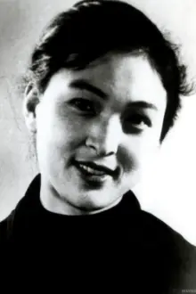 Bok-soo Kim como: Duok, daughter of a professor