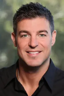 Jeff Schroeder como: Hunter