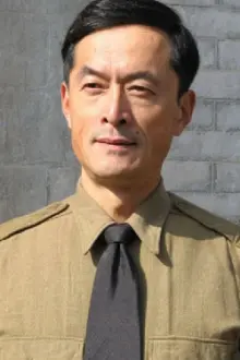 Dong Qiming como: Jiang Xiaozhong