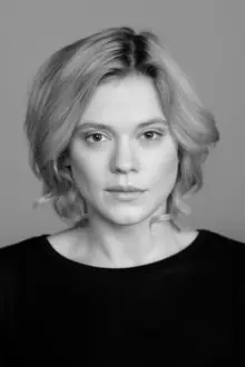 Barbara Liberek como: Aleksandra "Alex" Walas