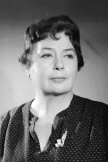 Franciszka Denis-Słoniewska como: Professor Kossakowska