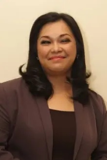 Marcella Lumowa como: Ibu Gilang